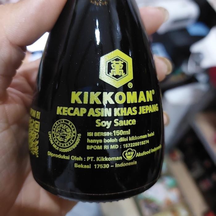 

Kikkoman Kecap Asin Jepang / Soy Sauce Botol / Dispenser 150 Ml