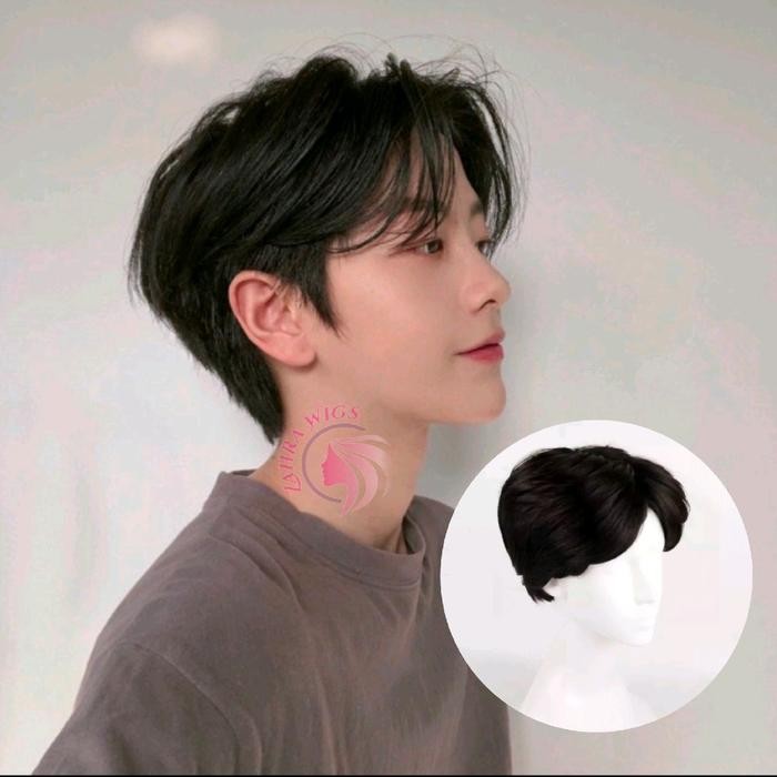 Wig Pria Rambut Pendek Belah Tengah Rambut Tebal Versi Cowok Jepang & Korea Pasti Ori