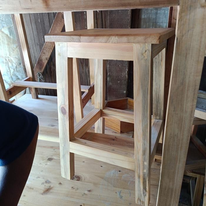 Kursi Kayu Jati Belanda Minimalis *