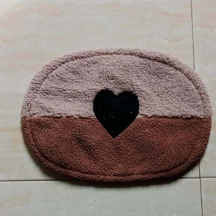 KESET BENTUK OVAL MOTIF LOVE untuk Dekorasi keset lantai rumah Kaet Busa kaki dapur bulu alas *