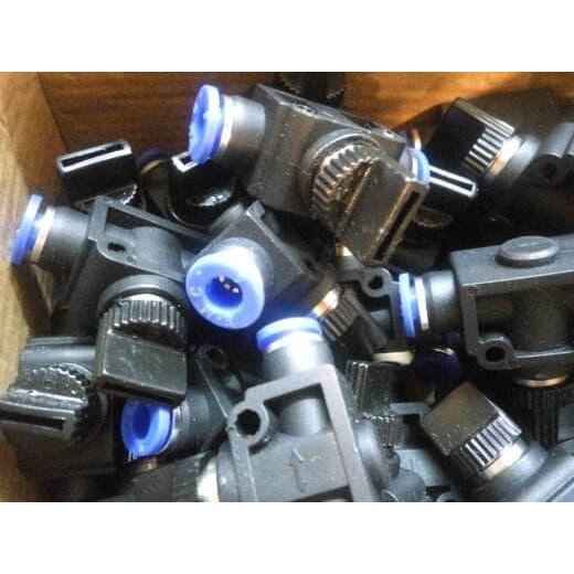 FITTING HAND VALVE / KRAN VALVE PNEUMATIC SELANG 8MM