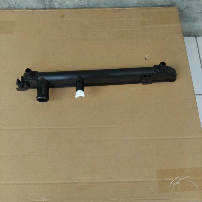 LOWER TANK RADIATOR AVANZA VELOZ