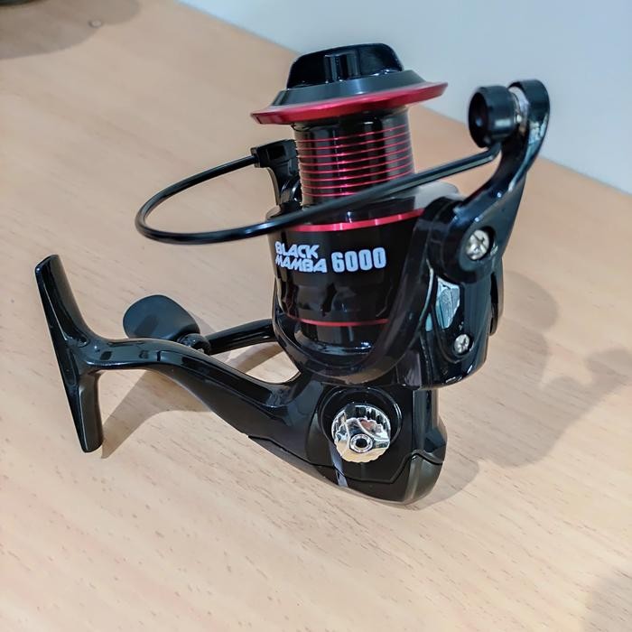 Reel Pancing Swan Black Mamba Series, Ratio : 5.2 : 1, 7 + 1 Ballbearings, Free Handle Cadangan Ikan