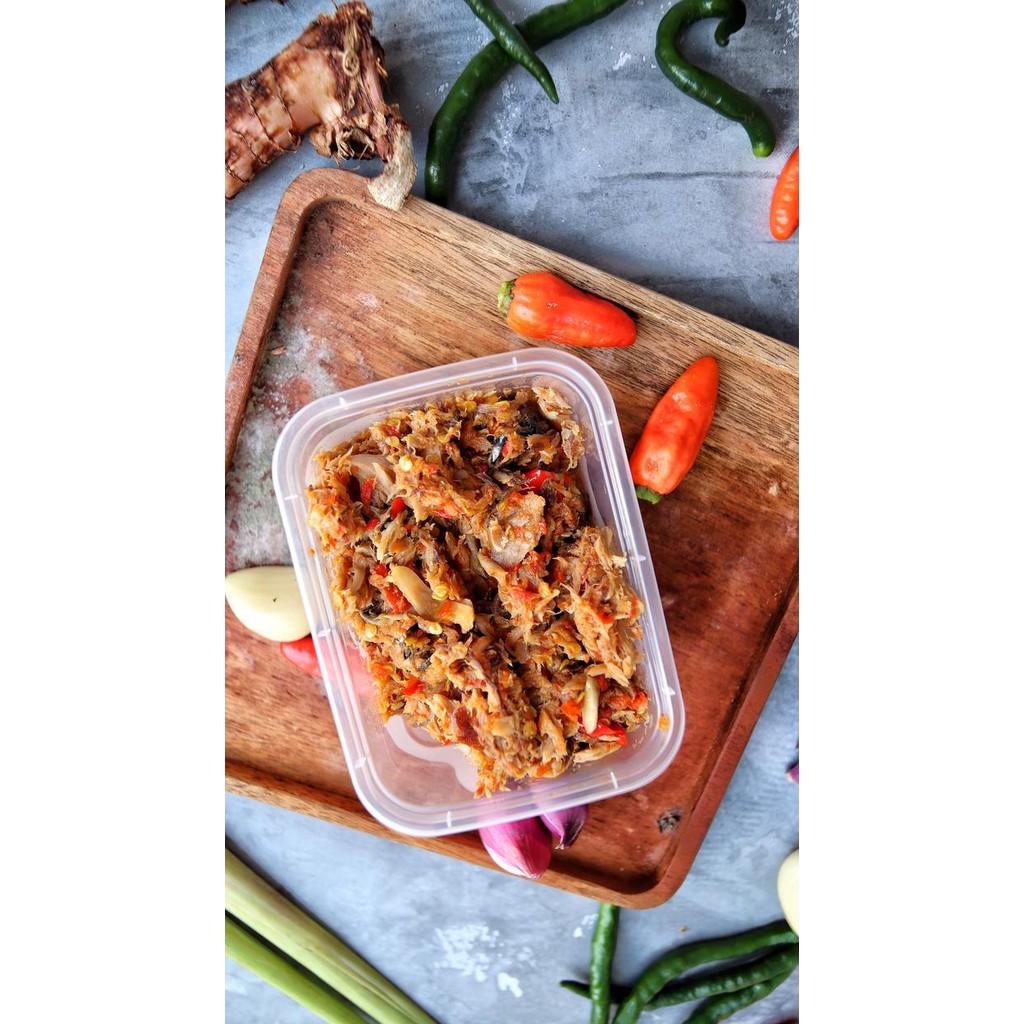 

Diskon! Promo Cakalang Jontor Ikan Asap Pedas 1/2 Porsi