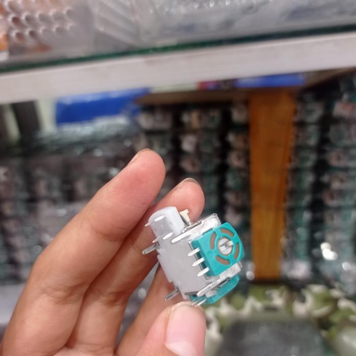 ANALOG PLASTIK PS2, PS3 + TUTUP ANALOG