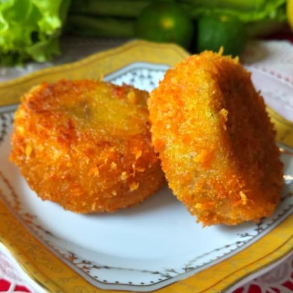 

Baru Perkedel Kentang Isi Daging 10 pcs / 550gr - Perkedel Frozen Siap Goreng