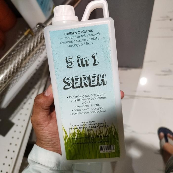 CAIRAN ORGANIK PEMBERSIH LANTAI AROMA SEREH 5 IN 1 1 LITER