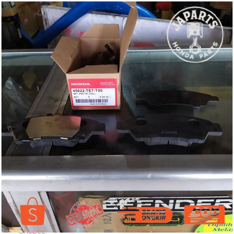 Kanvas/Kampas rem/Brake Pad depan honda mobilio ORI ASLI (set)