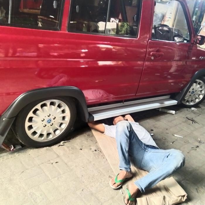 Foot step injakan samping mobil kijang grand/ kijang super plus over fender bahan plastik ABS