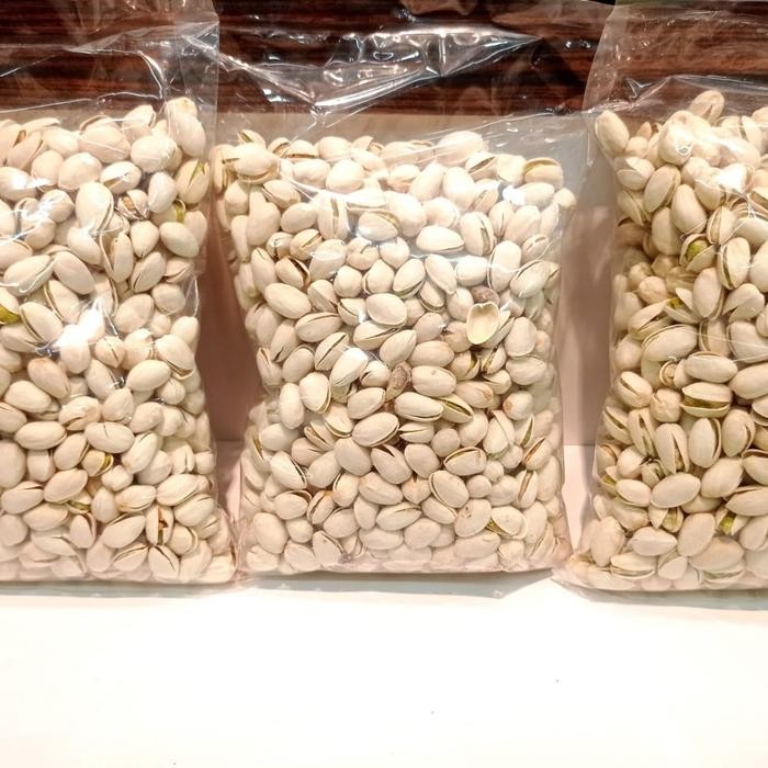 

KACANG PISTACHIO KEMASAN 1KG