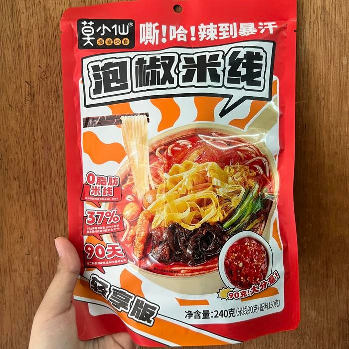 

Bihun Instan Pao Jiao Mi Xian