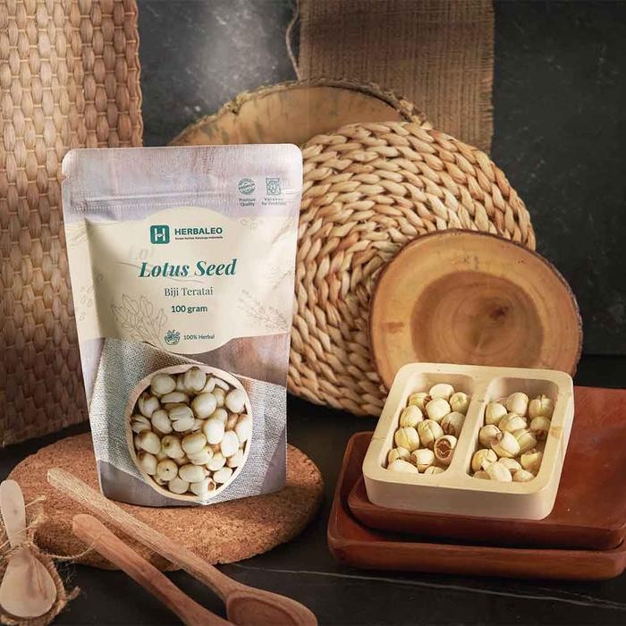 

TERLARIS Herbaleo Lotus Seeds 100 gram ( Biji Teratai ) READY STOCK