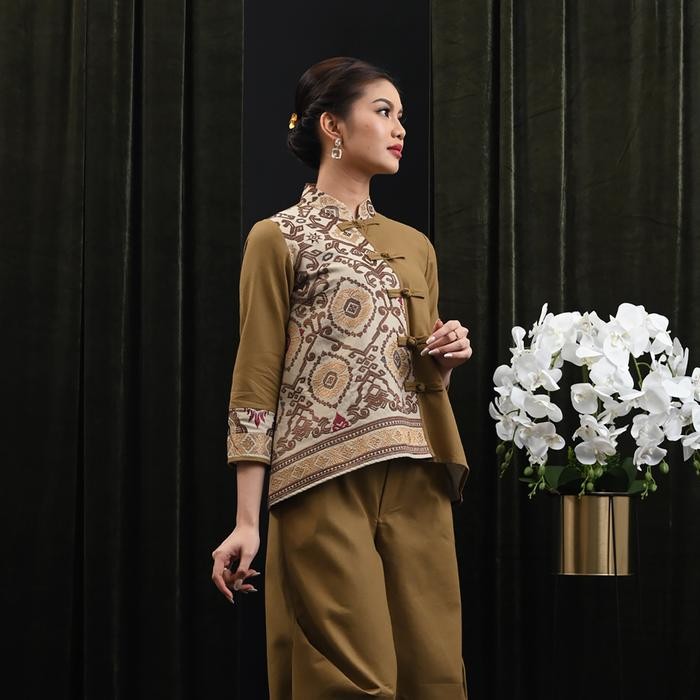 NONA RARA - Vivi Suksma T4413, Baju kerja batik blouse wanita modern