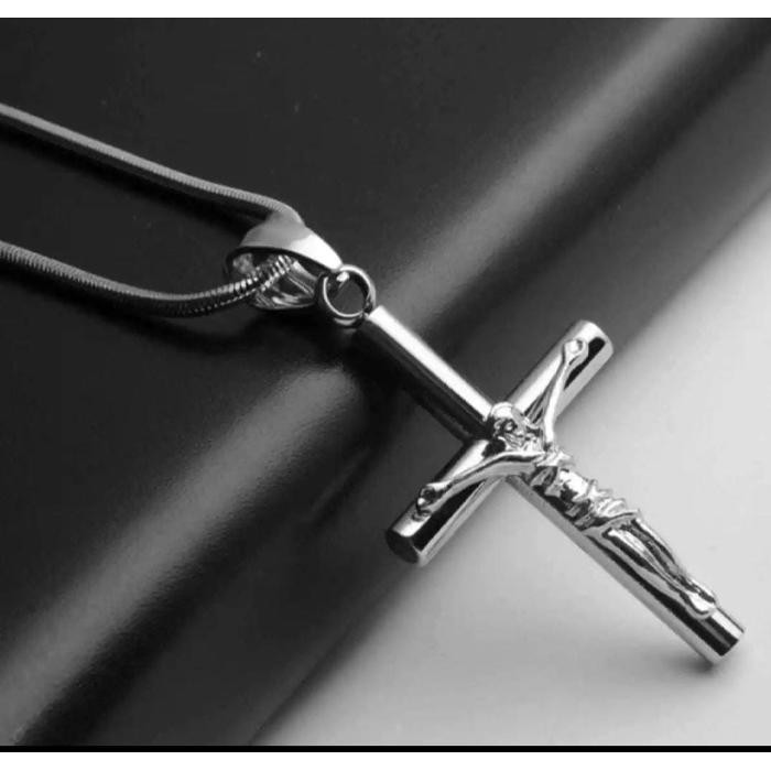 ORIGINAL KALUNG TITANIUM BULAT LIONTIN SALIB / KALUNG TITANIUM PRIA WANITA aksess gold Stainless