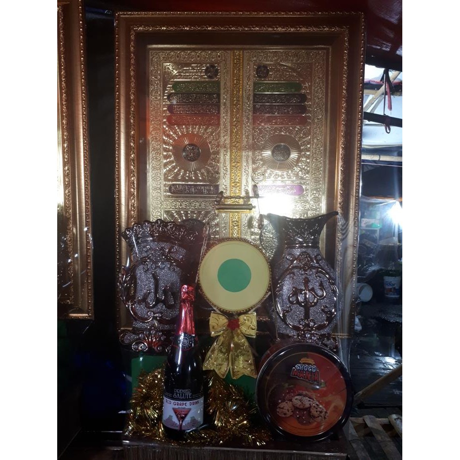 

Bisa E-Katalog! Paket Kaligrafi, Gucci, Dan Plus Makan Sedang Special Souvenir Lebaran