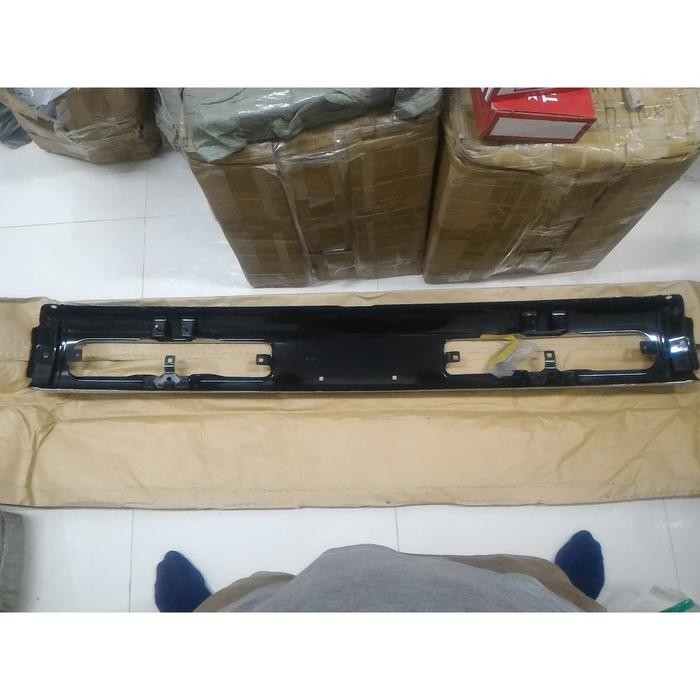 Terbatas Bumper Depan Terrano Front Bemper Chrome 100% Original Nissan