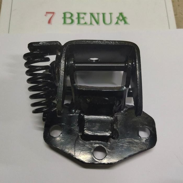 ENGSEL PINTU MOBIL DEPAN BAWAH KIRI KIJANG SUPER ROVER GRAND JANTAN