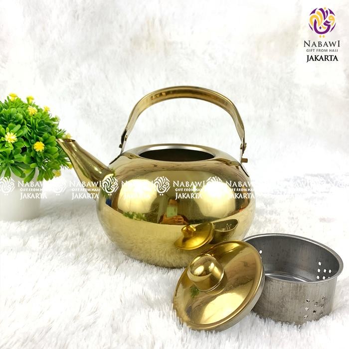 

Teko Arab Air Zam Zam Stainless Gold 1.5 Liter Oleh Oleh Haji Umroh