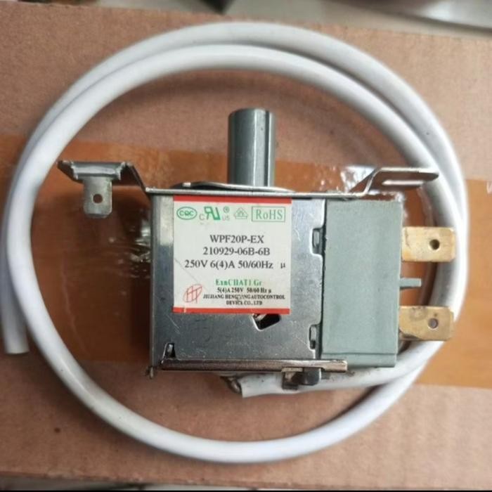 THERMOSTAT SHOWCASE POLYTRON ORIGINAL