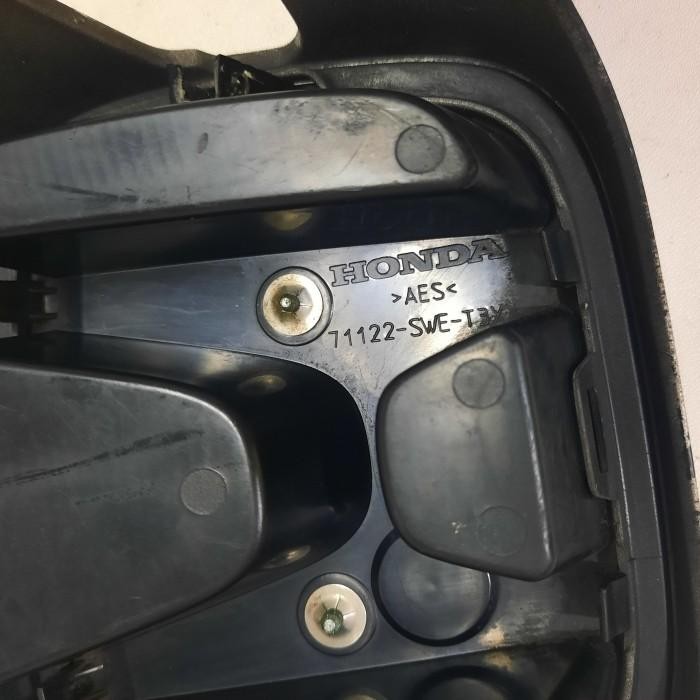 Base - Logo H Grill Depan Mobil Honda Crv Re Gen3 2007 2008 2009 Laik Pakai