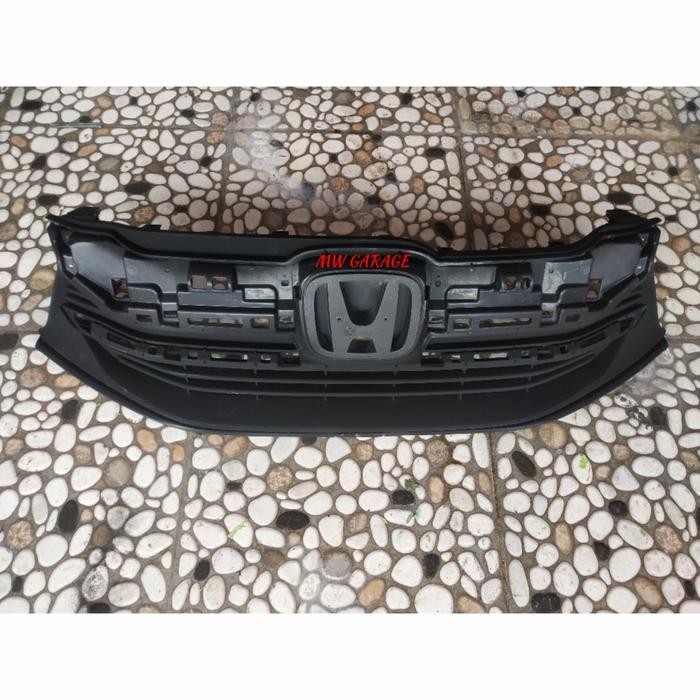 Base Grill Mobilio E Facelift 2018 2019 2020 Bekas