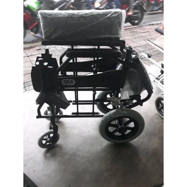 KURSI RODA TRAVEL GEA FS 868 BLACK STEEL / KURSI RODA LIPAT GEA FS868