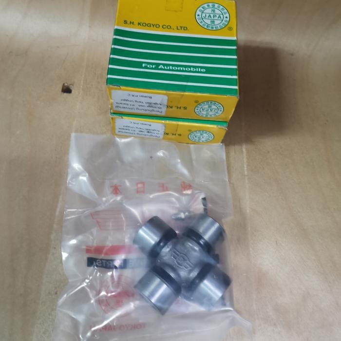 Universal Joint Kopel Mitsubishi T120 / Kuda Bensin