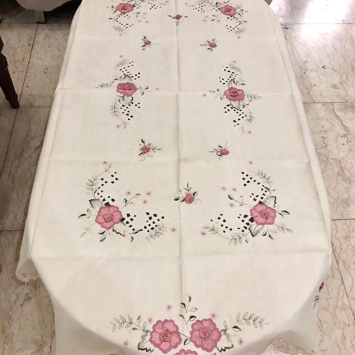 Taplak meja makan oval ukuran besar 8-12 kursi