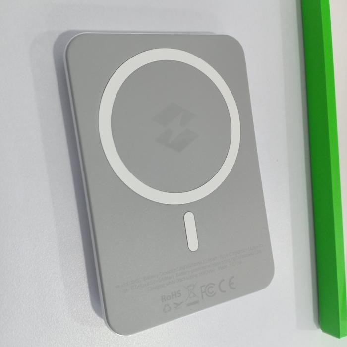 Infinix MagPower XP03 White - Wireless MagCharger+Portable Battery - Infinix Note 40 Series -