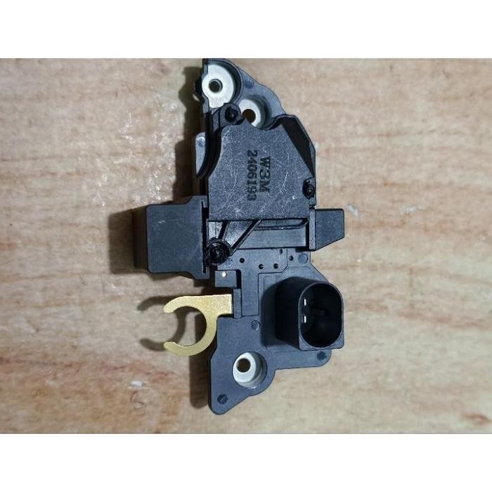 IC regulator alternator BMW / VW Caravelle / Volvo / Audi
