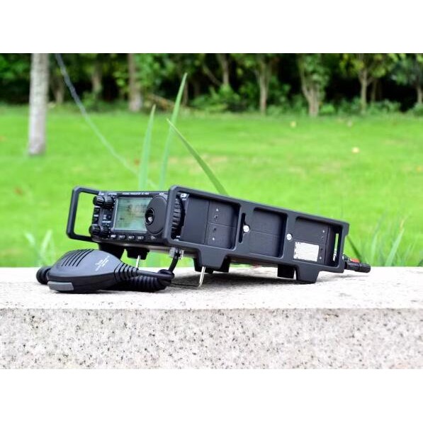 CNC Aluminum Alloy Shield Stand  Protector for ICOM IC-703 IC-706 703