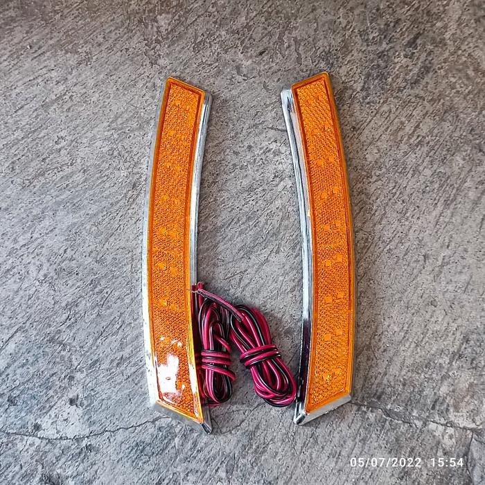 Sepasang Lampu Side Marker Tempel Universal Model Mini Cooper