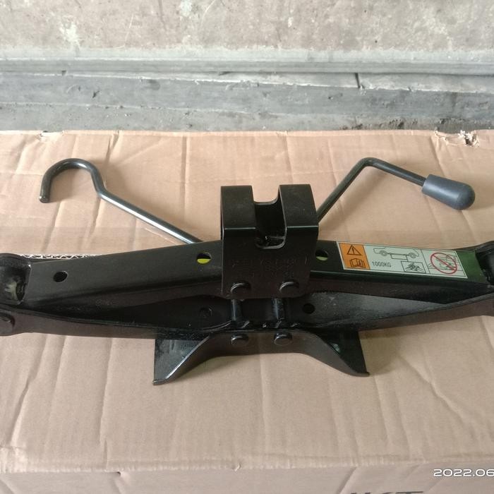 dongkrak mobil avanza/ xenia GoodQuality