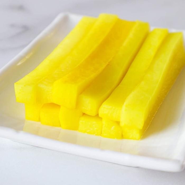 

(BARU) HALAL DANMUJI PANJANG GIMBAB ACAR LOBAK KUNING ASLI KOREA 250GR