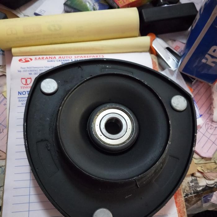 Support Shock Depan Kia Sportage 2 Hyundai Trajet Kode 095