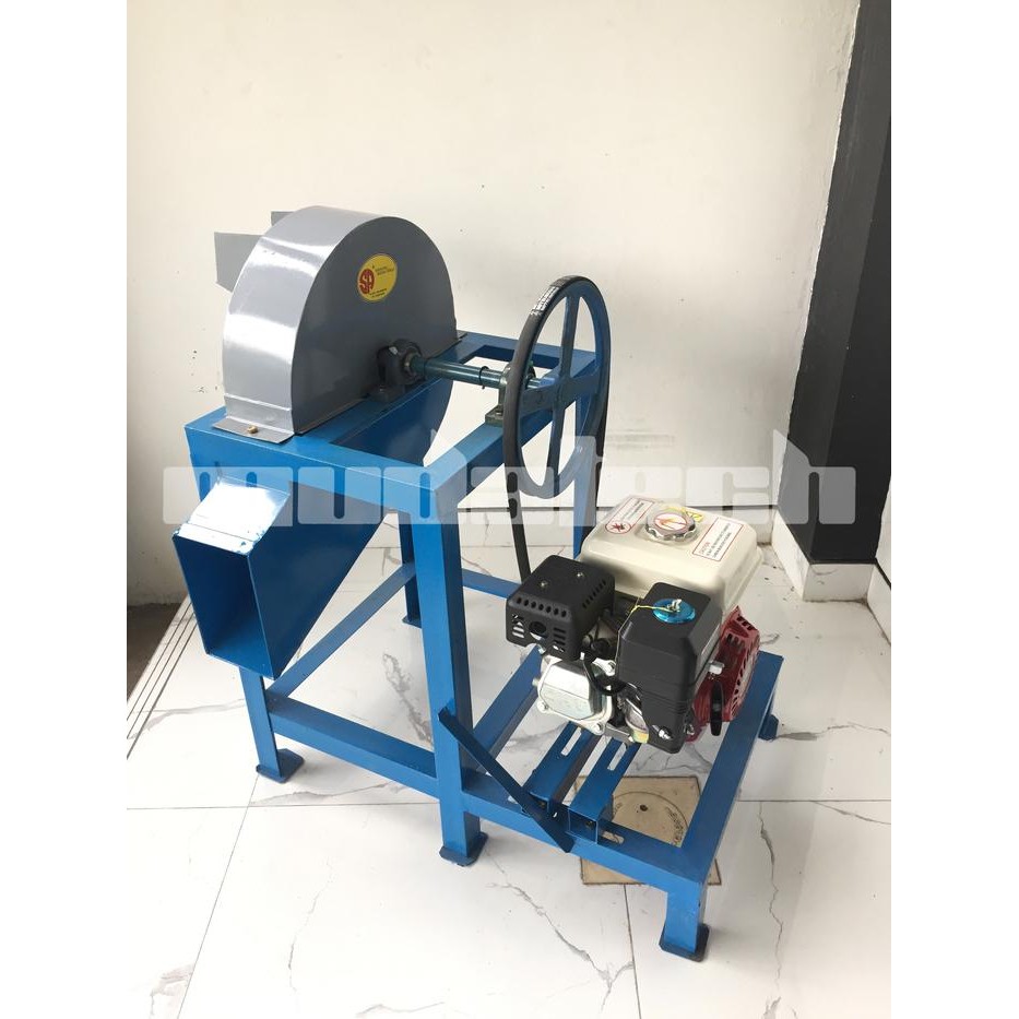 Mesin Cacah Rumput Batang Pisang Choper Pencacah Terbaru