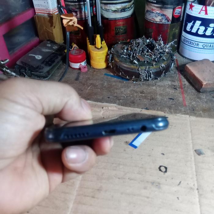 hp realme c2...........mati