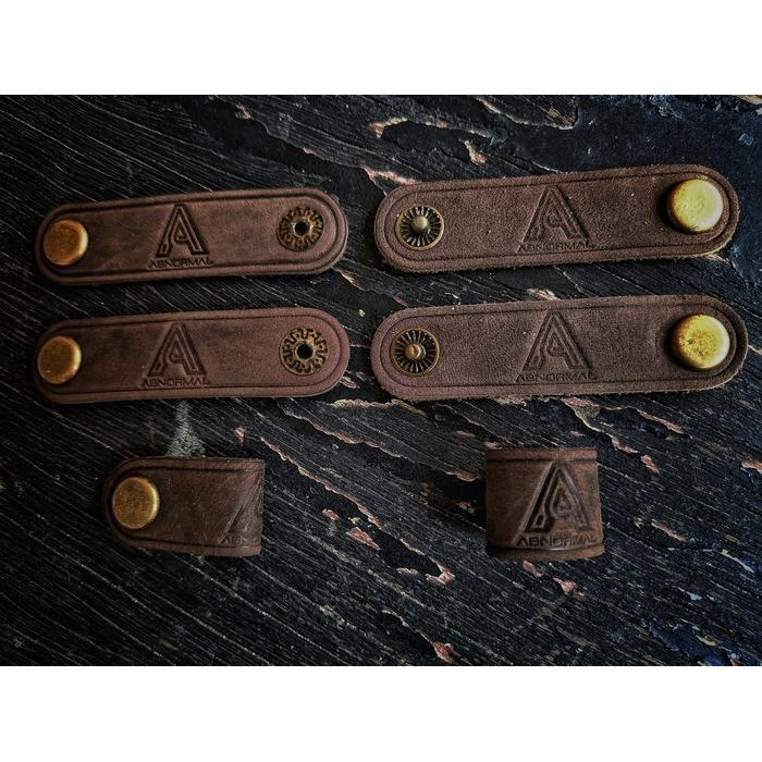 

Abnormal Clip-X Leather Cable Clip - Klip Kulit Kabel Earphone Iem