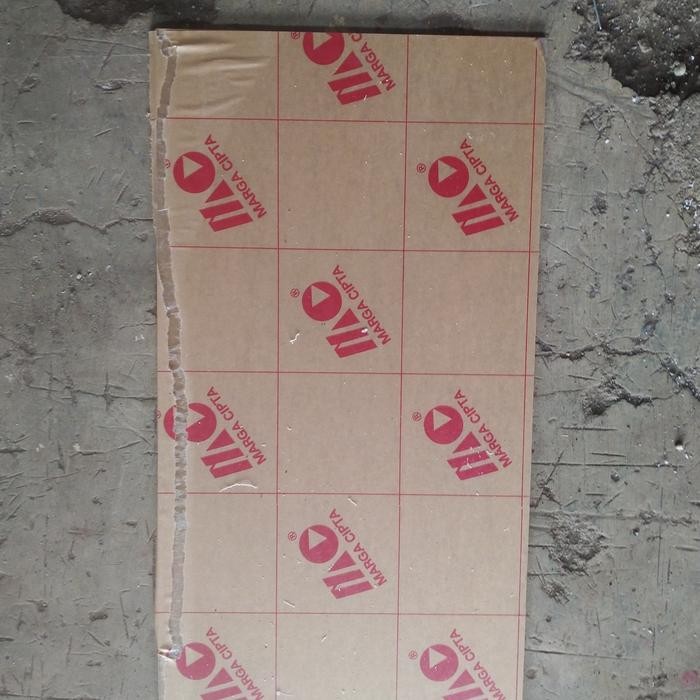 akrilik potongan 100x35 3mm bening