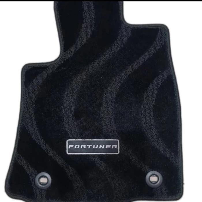 Karpet Fortuner VRZ dan VNT Front Only