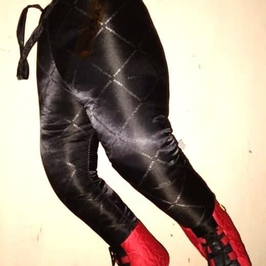 

PATUNG KAKI BUSA BABY