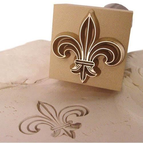 

Plat Emboss Tanah Liat / Clay / Kayu / Kulit / Leather