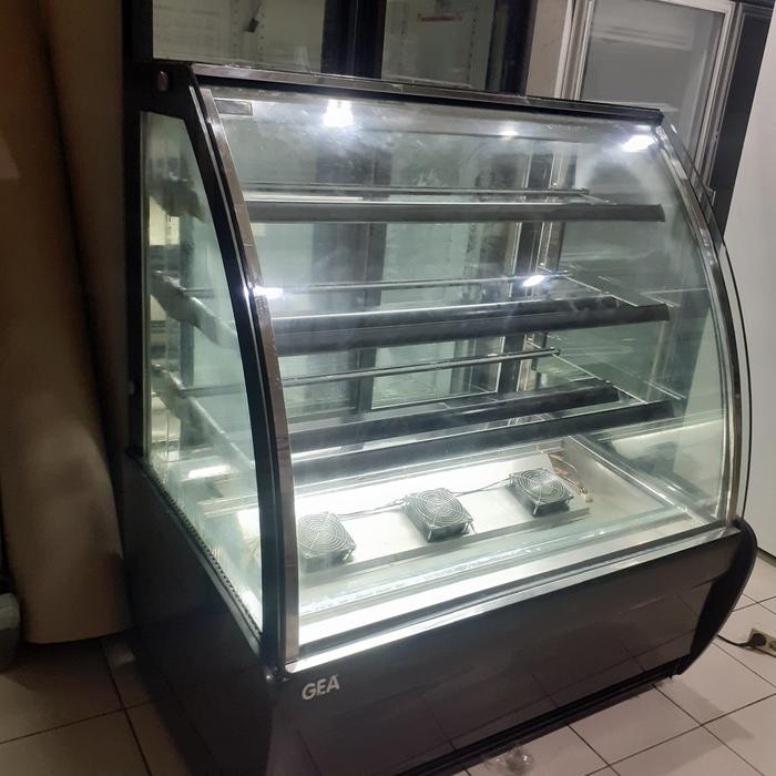 Cake showcase bekas Merk GEA Kode 129
