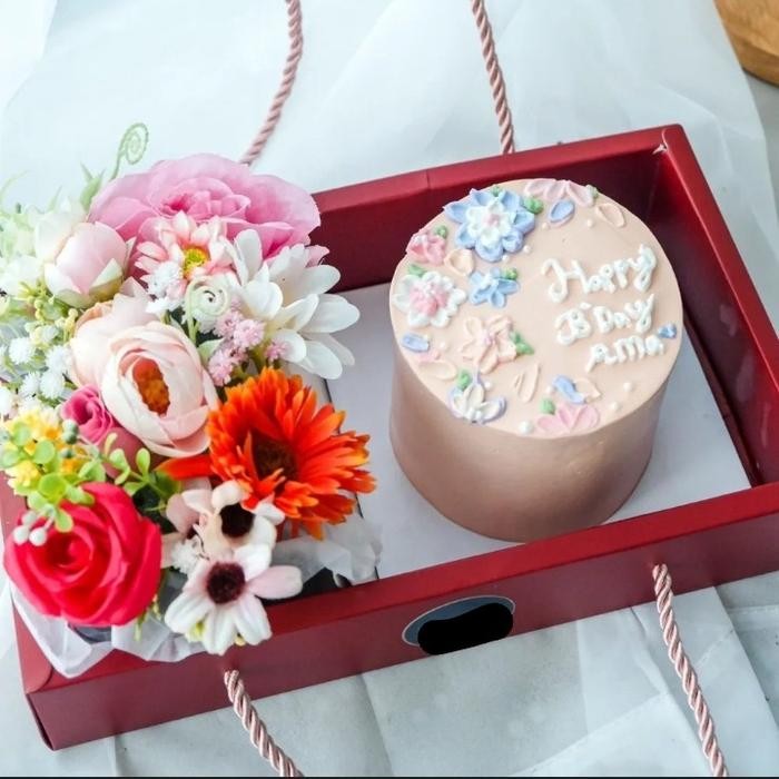 

Paket Buket Bunga + Kue / Flower Bouquet + Cake Gift Set
