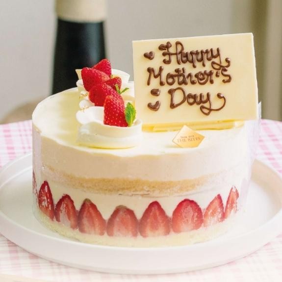 

Happy Mother's Day Korean Strawberry Cheesecake / Kue Selamat Hari Ibu