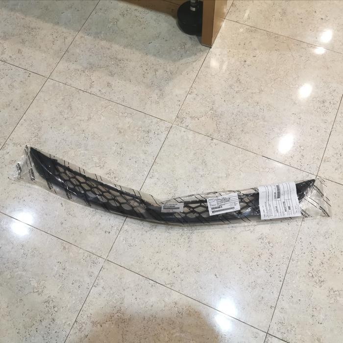 Grill Atas Toyota Avanza Veloz 2012-2014 Kode 040