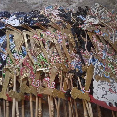wayang ukir kertas karton *