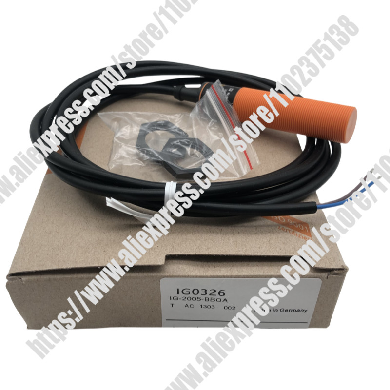 New IG0097 IG0101 IG0325 IG0326 IG0330 Proximity Switch Inductive Sensor