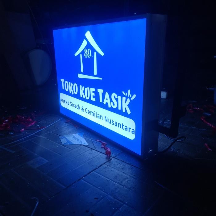 

Neon Box akrilik Ukuran 50cm x 70cm