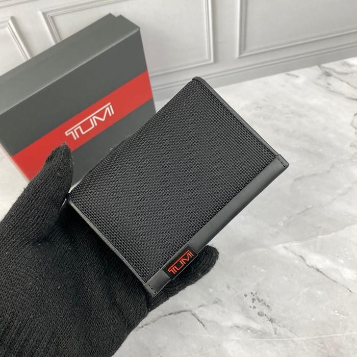 

CARD HOLDER DOMPET KARTU T'M 001 BLACK MIROR